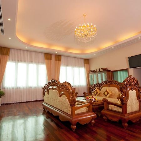 Bayon Era Hotel Siem Reap Exterior foto